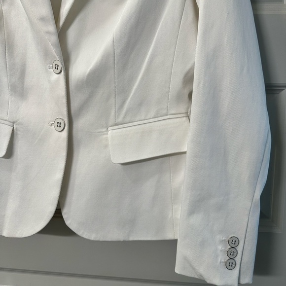 NWT NY & CO White 2-Button Blazer Size 6 - Picture 5 of 12